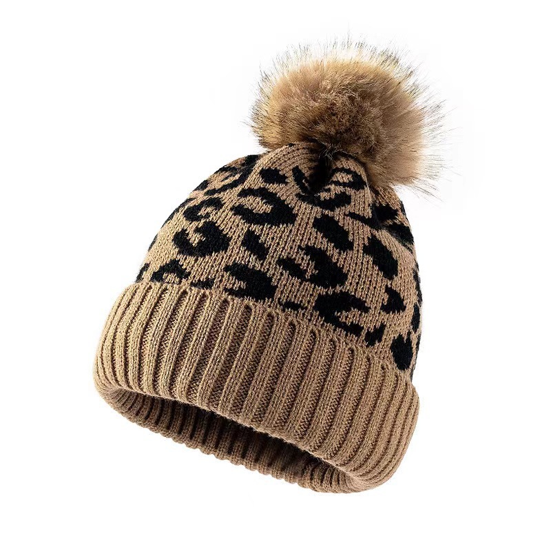 Beanie Cuffed Knit - Damska czapka beanie z dzianiny w