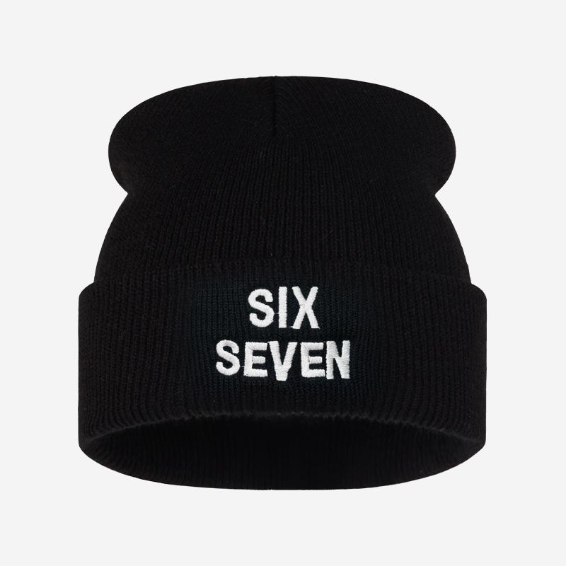 Beanie Cuffed Knit - Czapka beanie z haftowanym napisem SIX